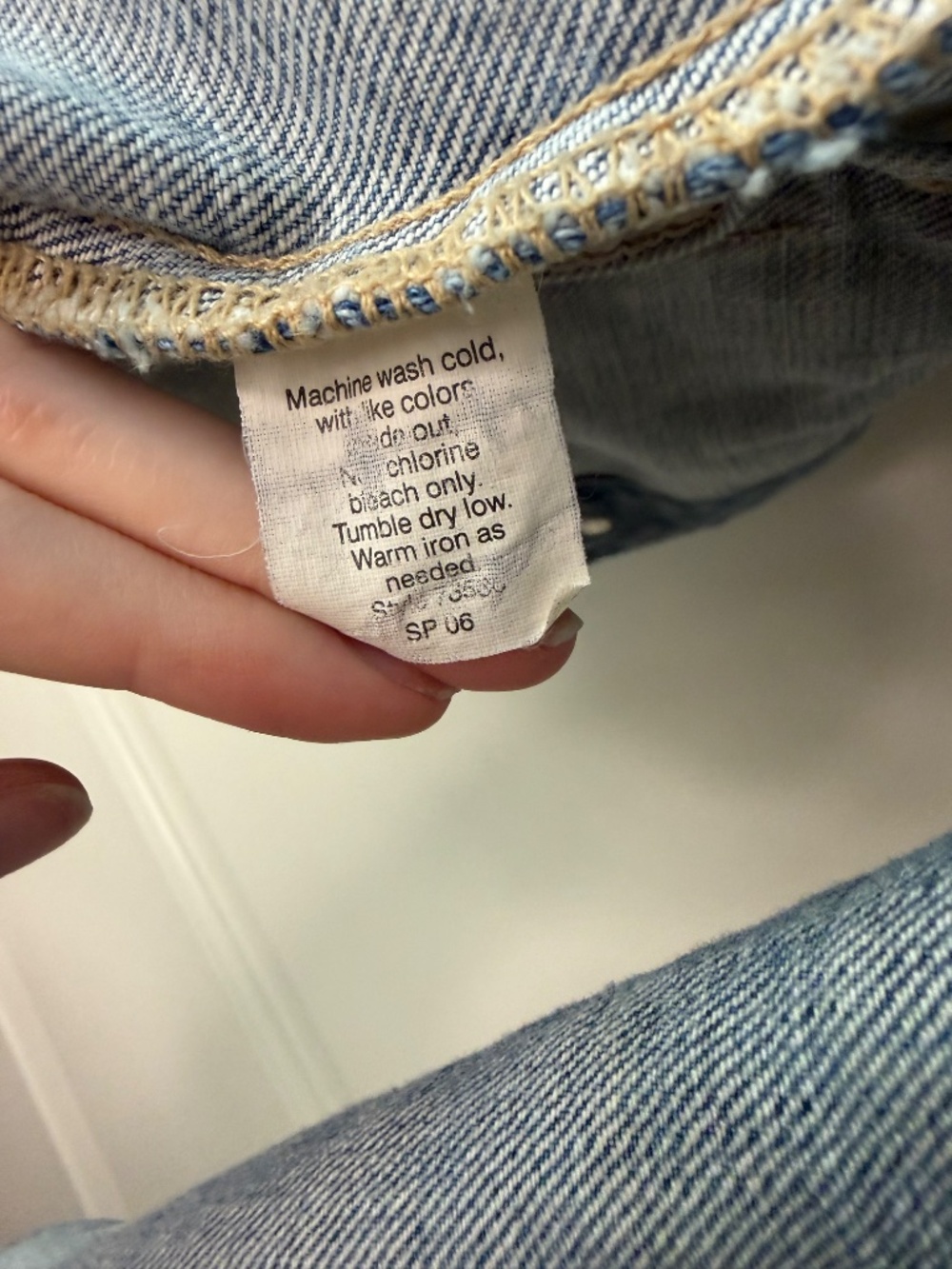 VINTAGE - J.Crew Denim Jacket - Women's Size XS -‎ Classic Light Wash - Picture 3 of 4